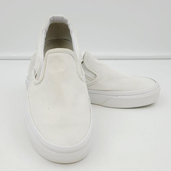 Vans Unisex Classic Slip on Casual Sneakers White Canvas, Men's 3.5 or Women's 5 - Picture 1 of 8
